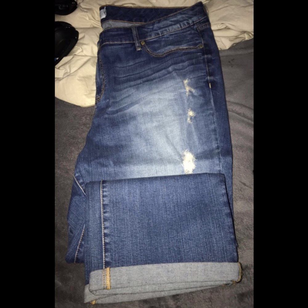Jean - Picture 2 of 3